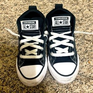 Converse Black and White Chuck Taylor Mid Height Sneakers Little Kids Size 11